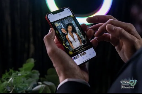 Selfie Signature Booth